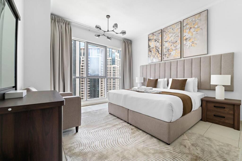 Spacious 1 Bedroom Near