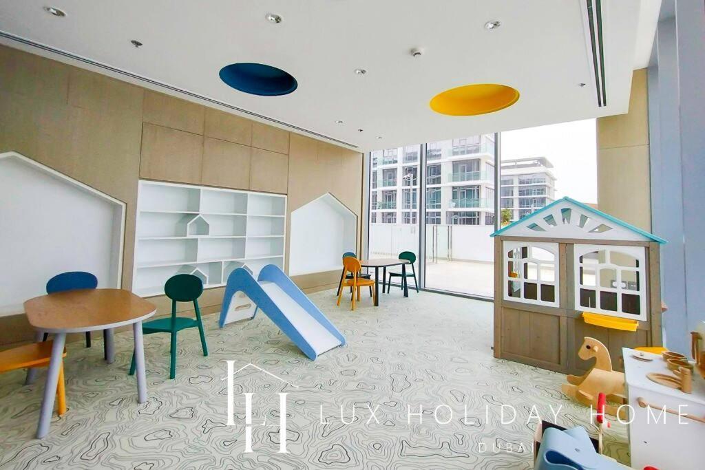 Lux The Burj Khalifa Lagoon View 2 Apartment
