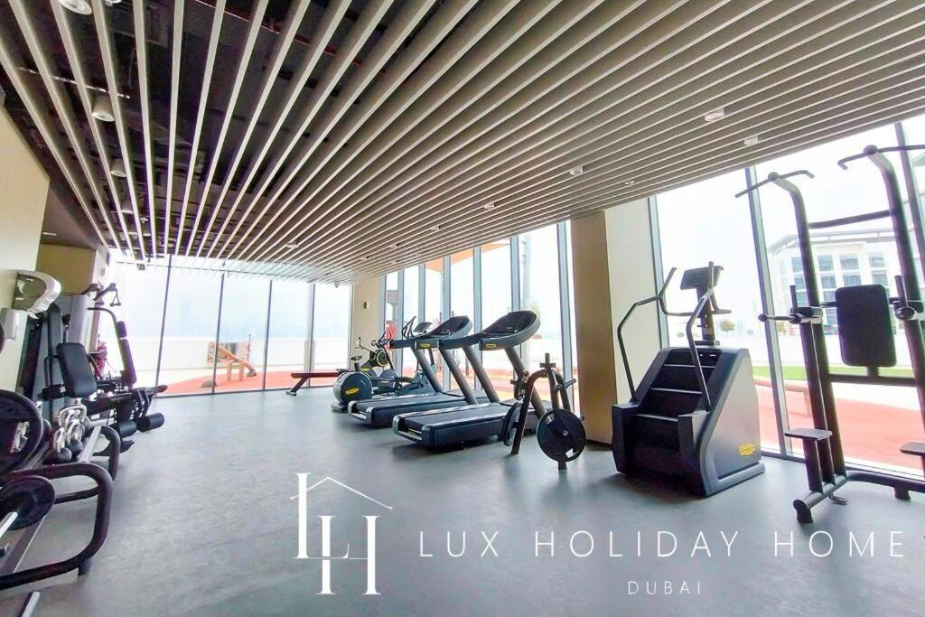 Lux The Burj Khalifa Lagoon View 2 Apartment *