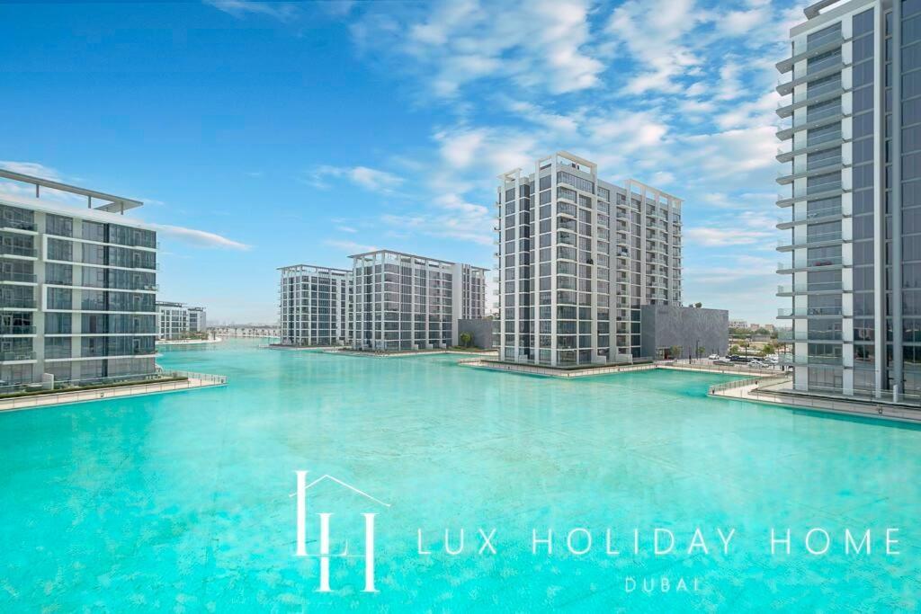 Lux The Burj Khalifa Lagoon View 2 Apartment *