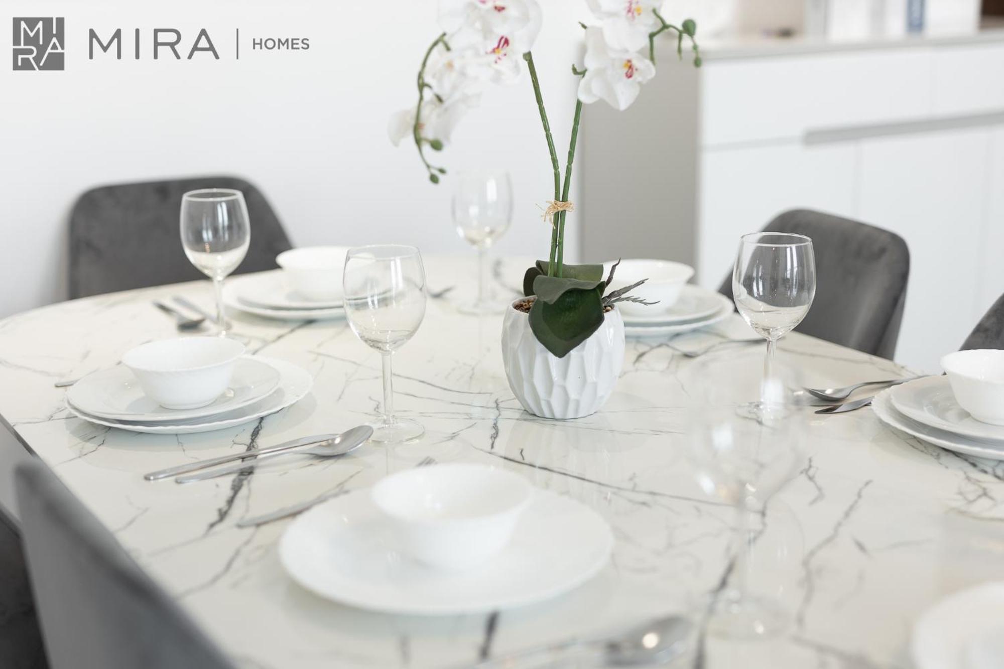 Mira Homes - Cosy 1 Bedroom In Midtown