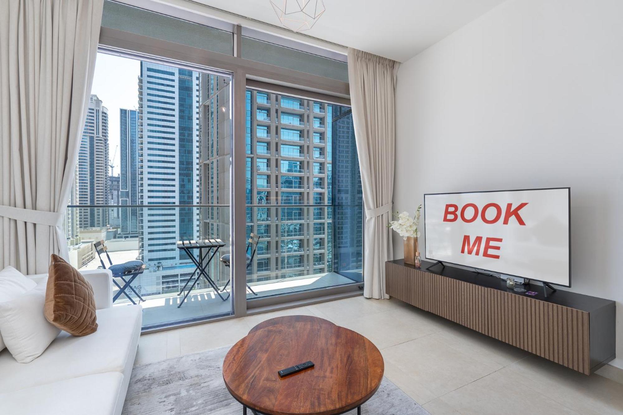 Superb Marina Gate 1 Bed With Balcony Apartment Dubai