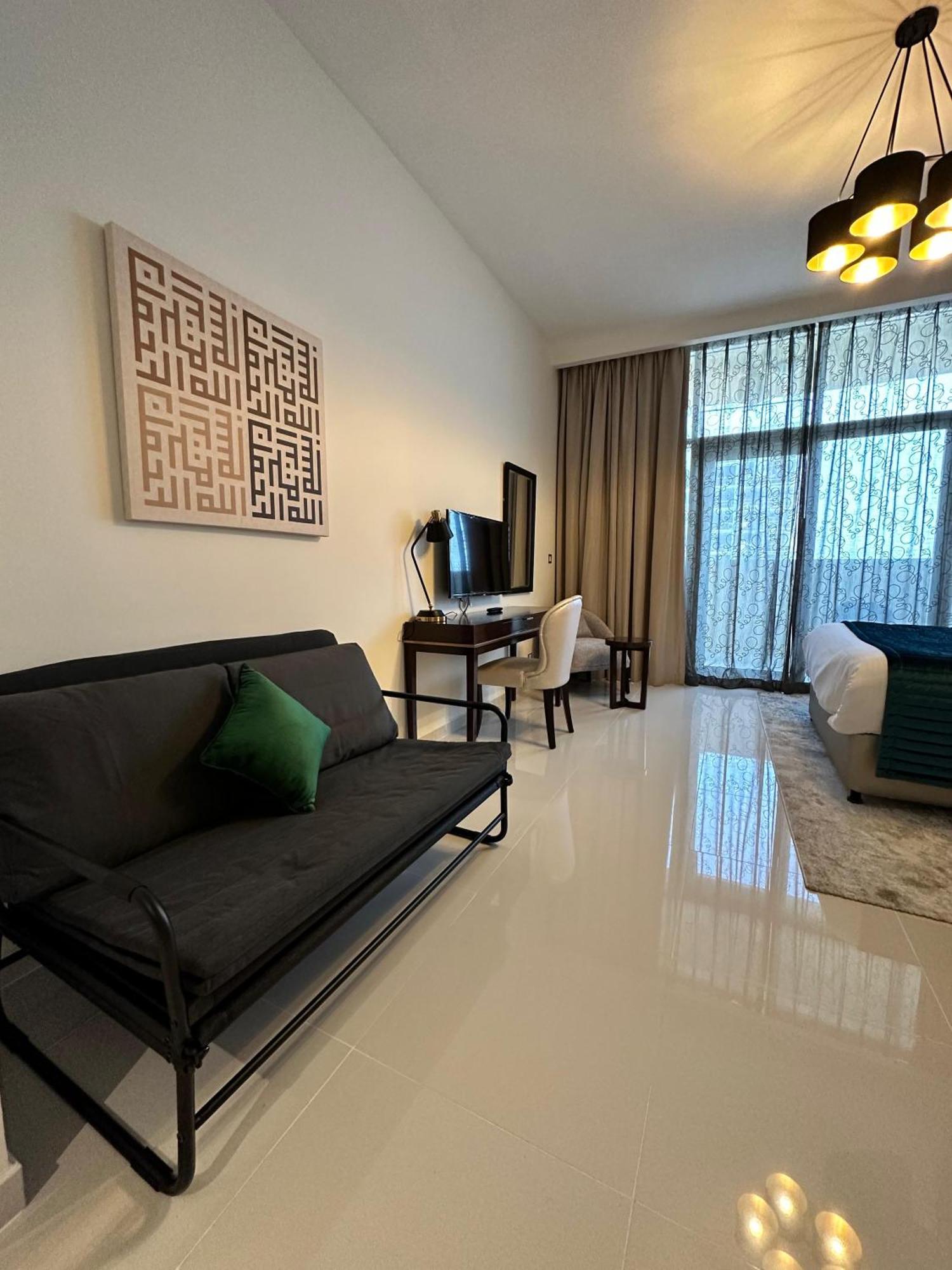 Your Perfect In Jvc Apartment *
