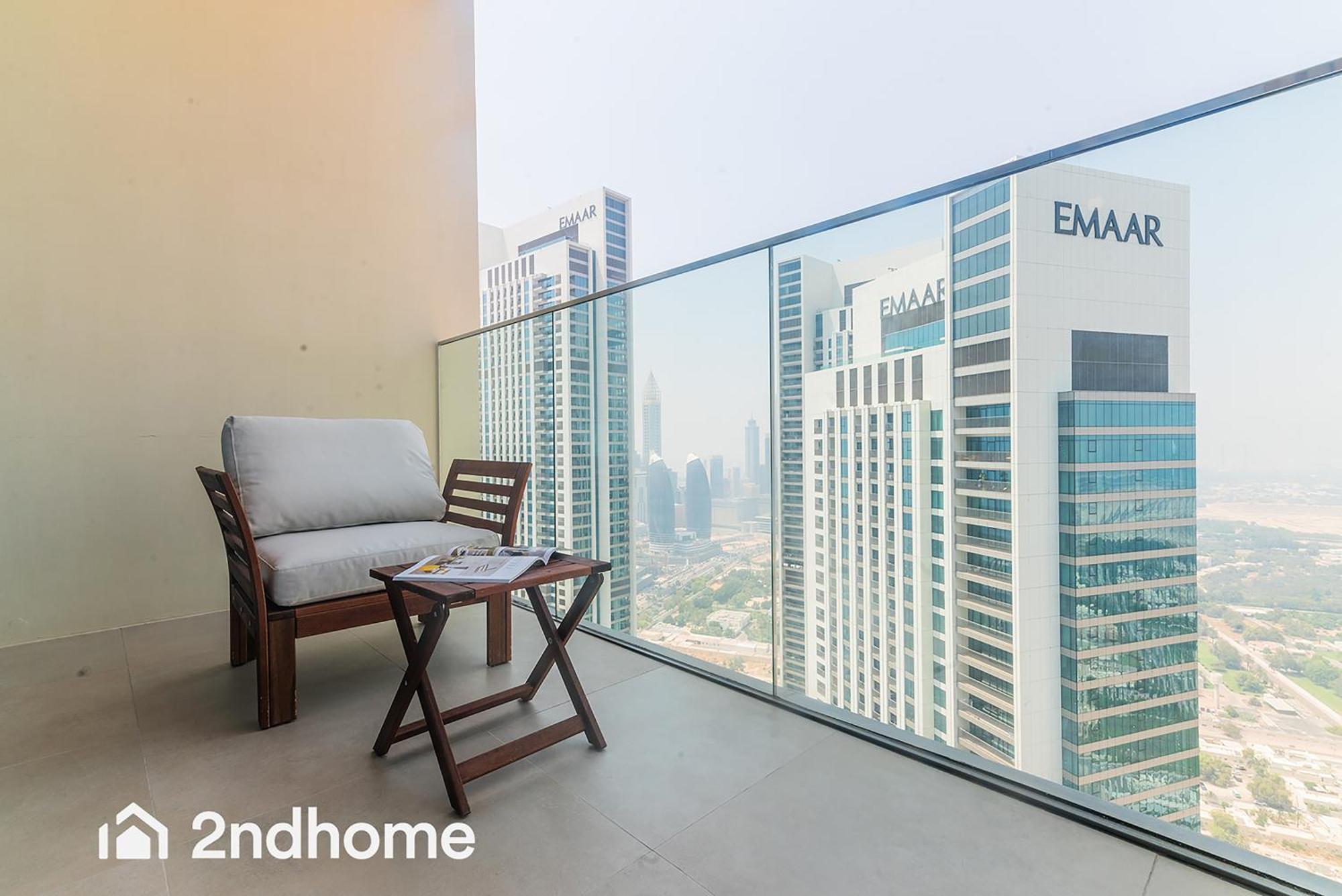 2ndhome - Downtown Views 1 *