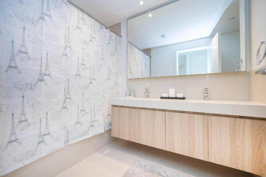 Apartment Swanky Dwelling 3br - Marvelous Burj Khalifa Views 2405