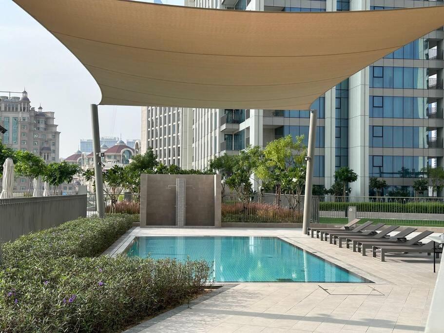 Swanky Dwelling 3br - Marvelous Burj Khalifa Views 2405 Dubai