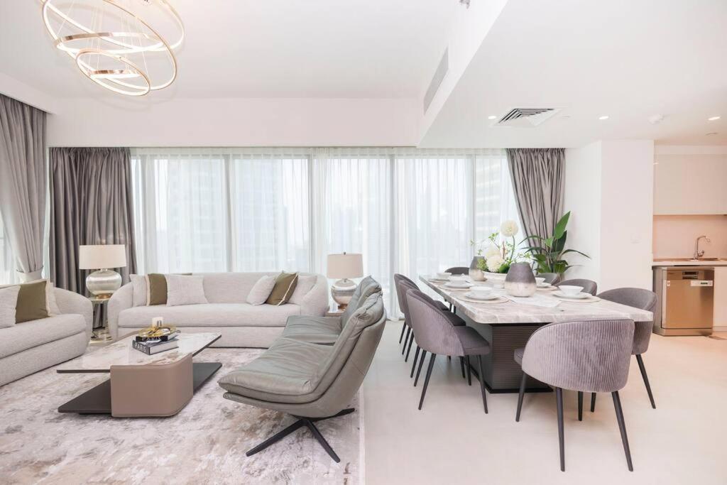 Apartment Swanky Dwelling 3br - Marvelous Burj Khalifa Views 2405 Dubai