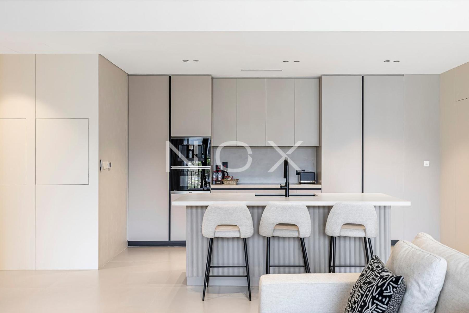 Apartment Unwind In Style Of This Grand 2br Citywalk 12 *