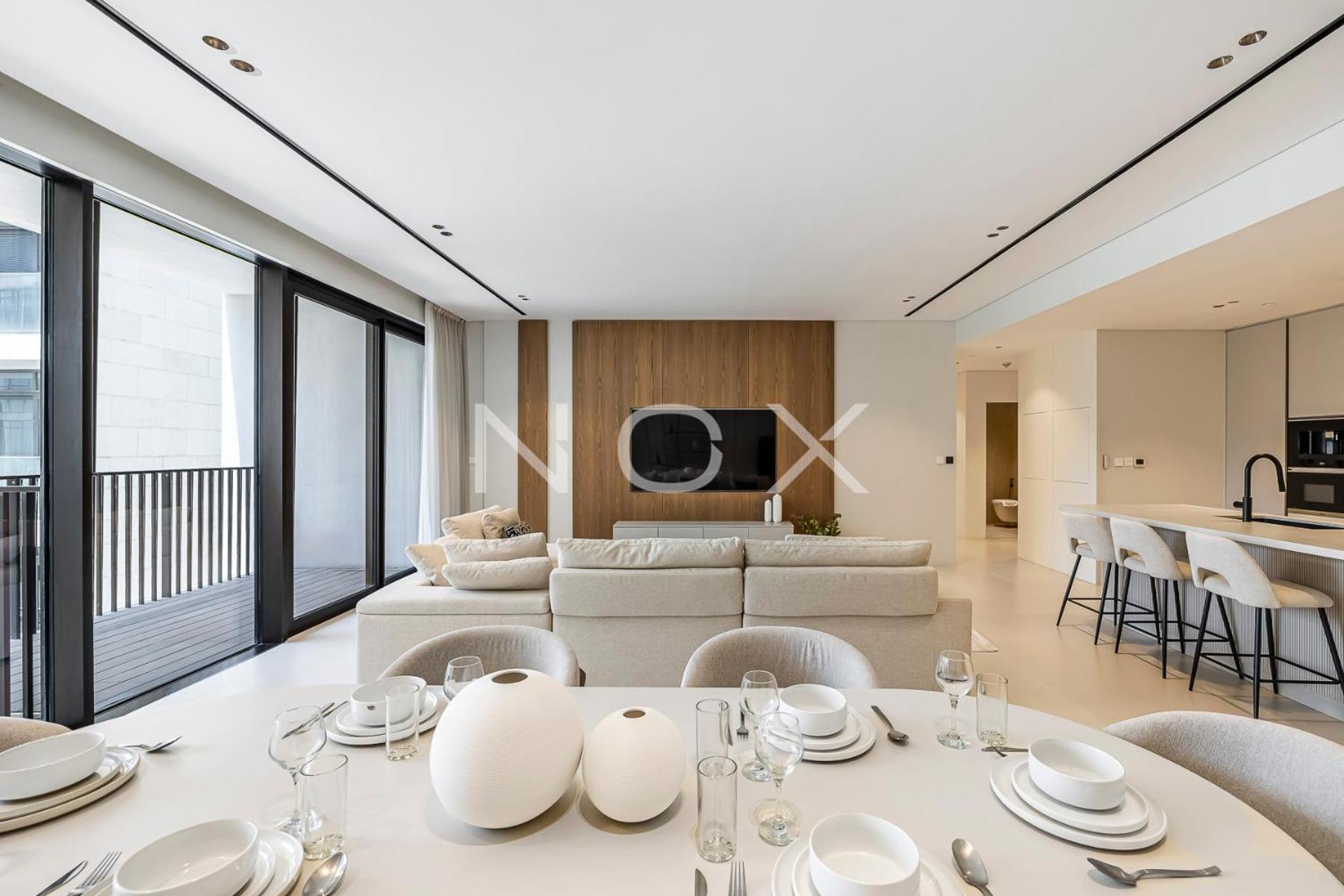 Unwind In Style Of This Grand 2br Citywalk 12 Dubai