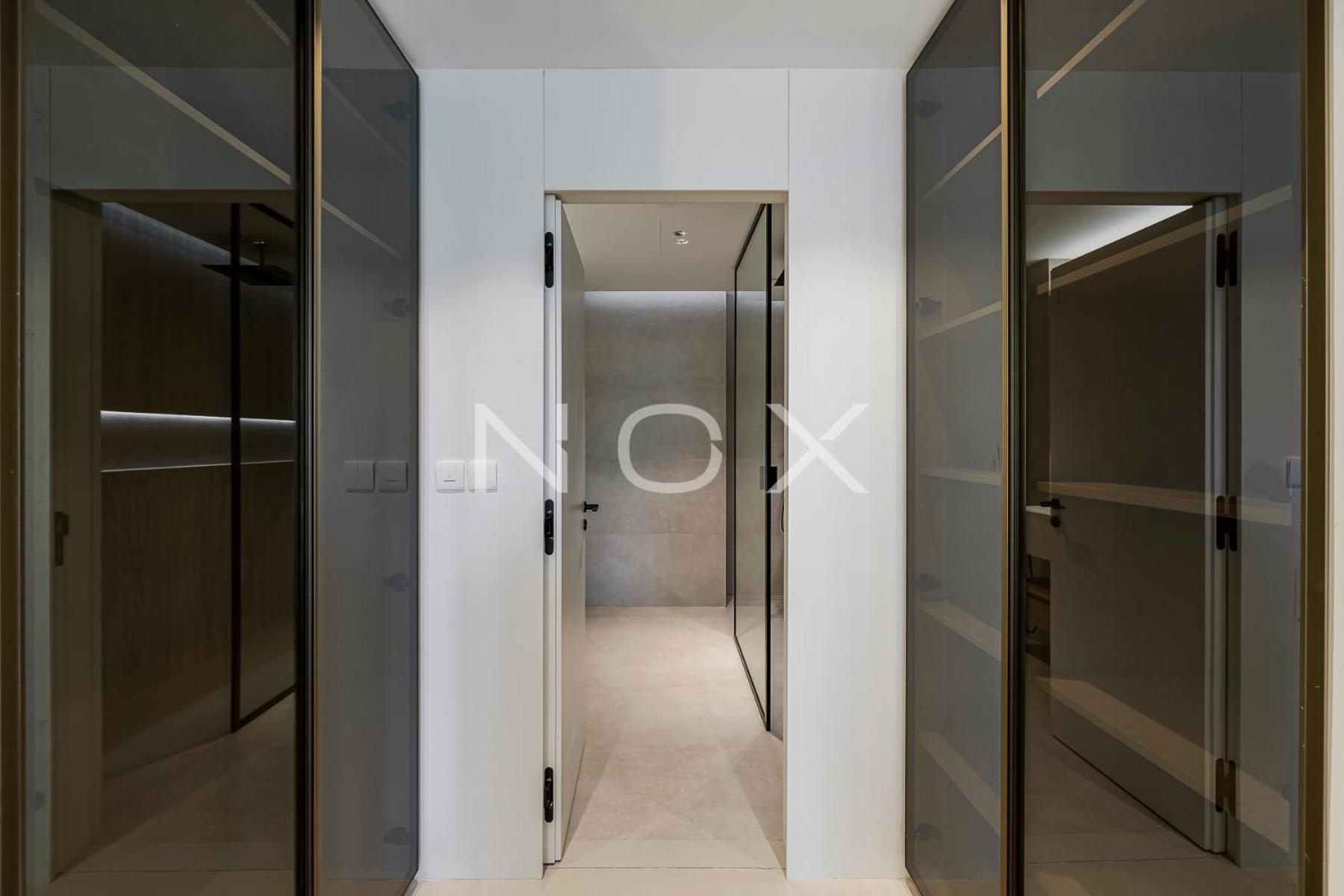 Unwind In Style Of This Grand 2br Citywalk 12