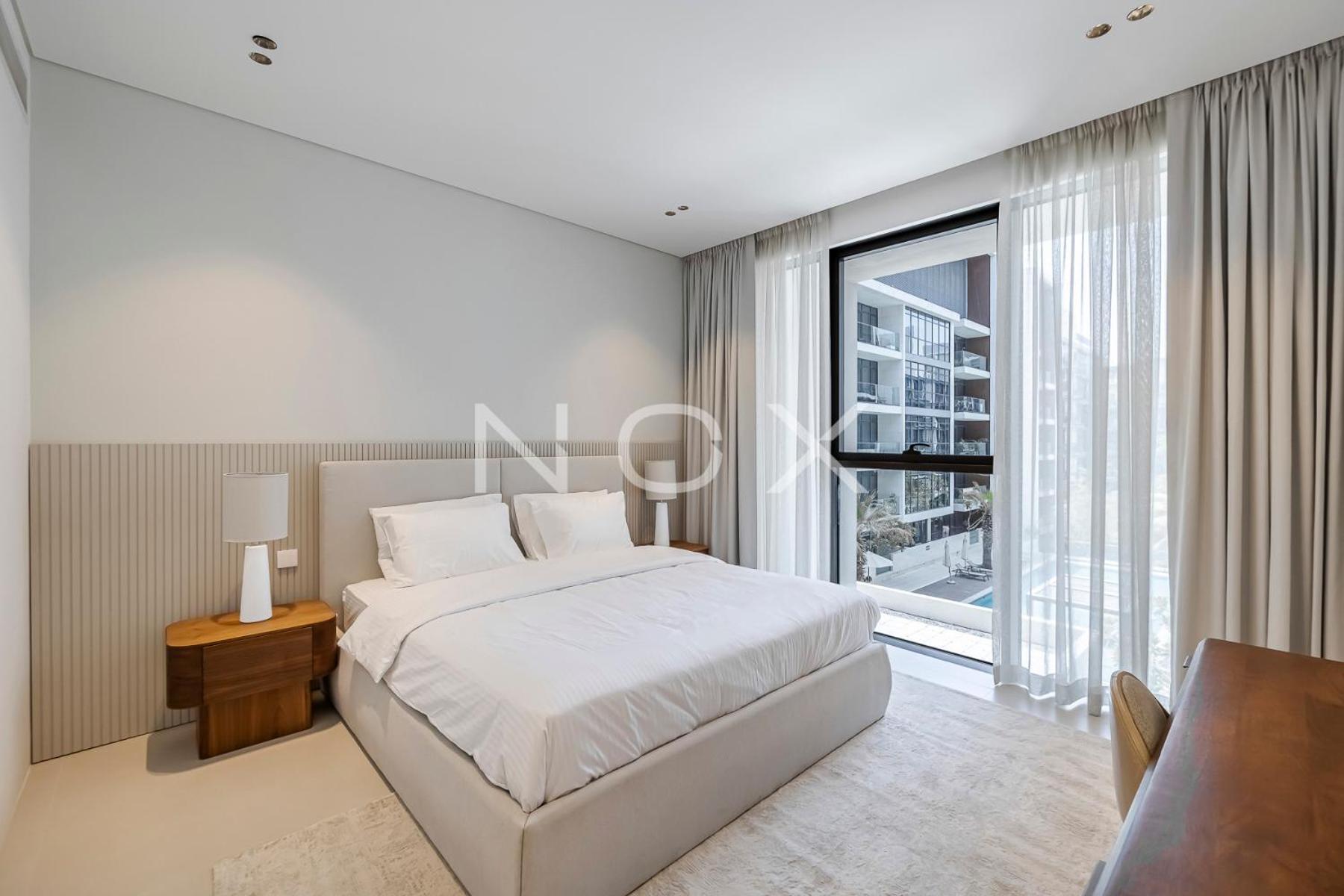 Unwind In Style Of This Grand 2br Citywalk 12 Apartment