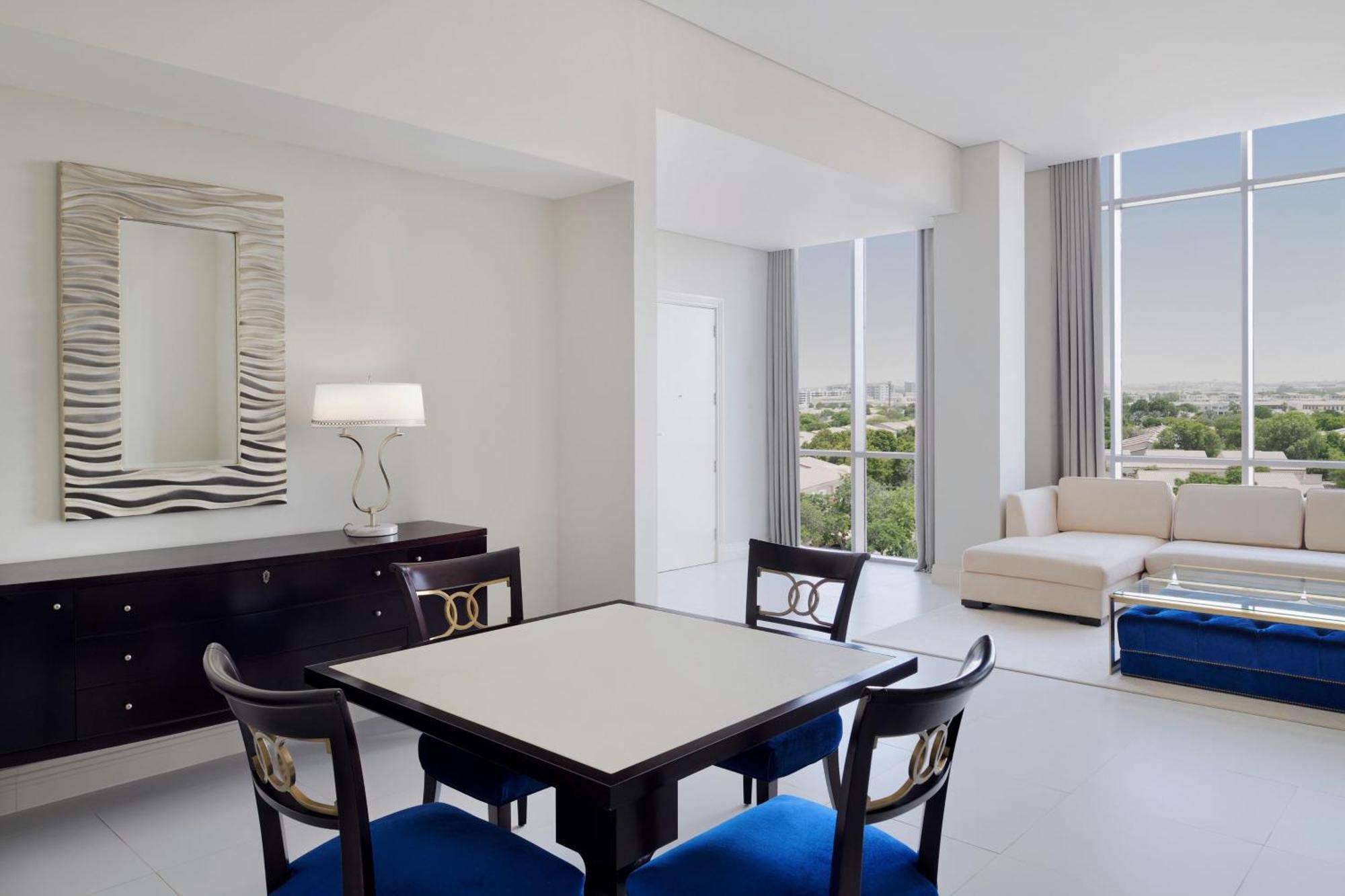Delta By Marriott Investment Park 4*