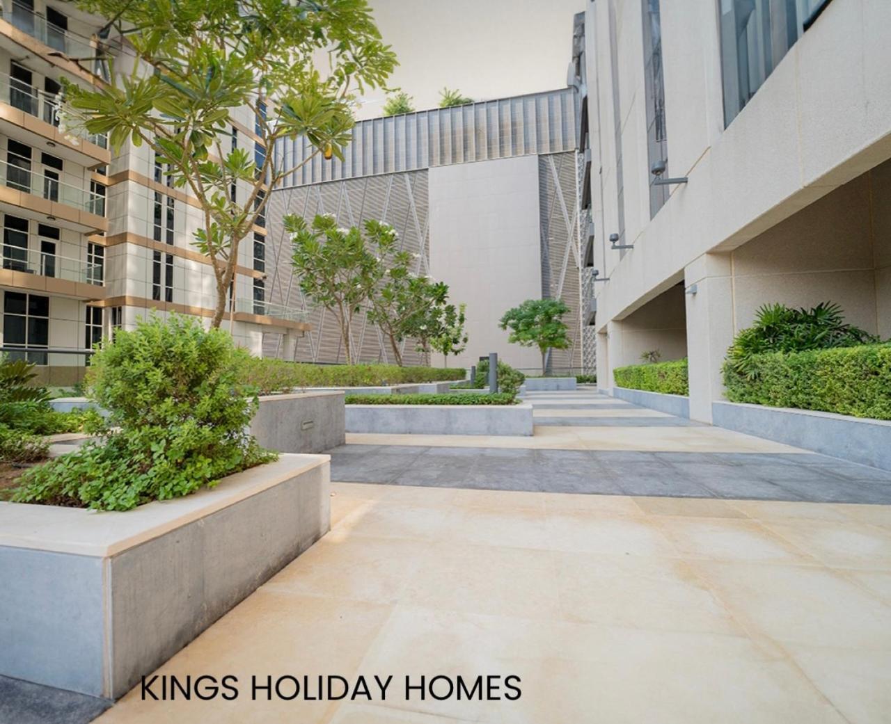 Dunya Tower 2 Downtown Burj Khalifa Street Kings Dubai
