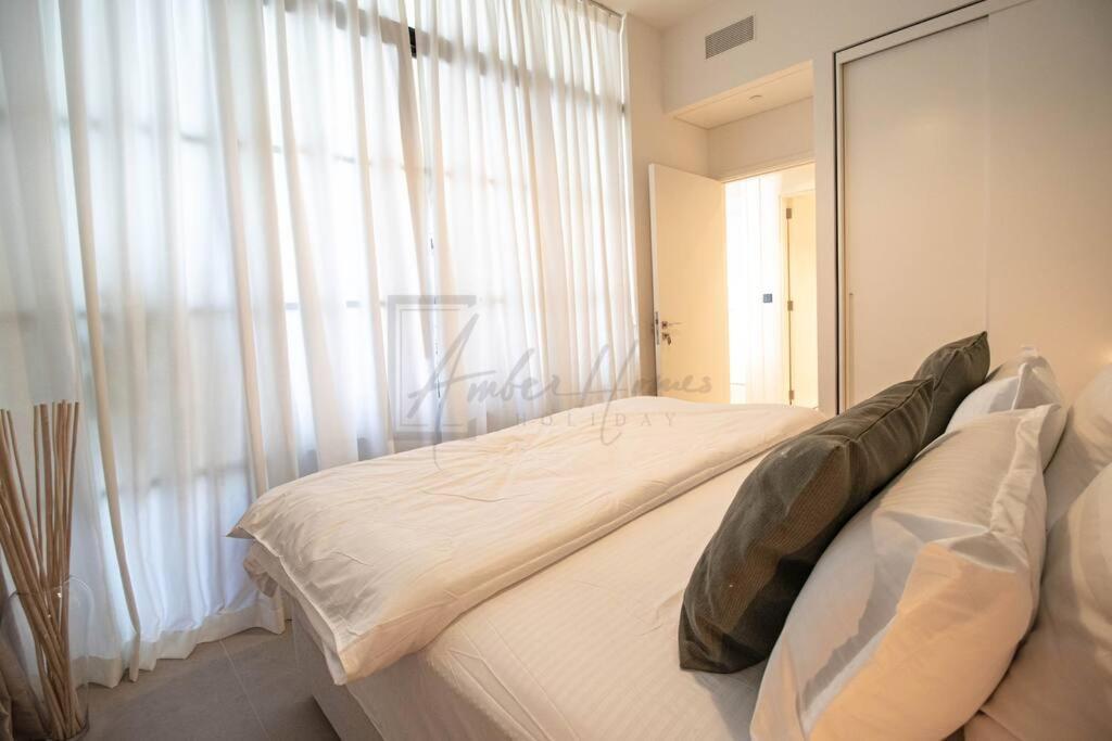 Apartment High-end 1br At Collective With Burj Views 1506 Dubai