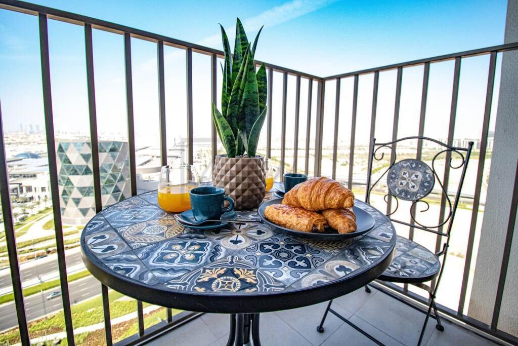 High-end 1br At Collective With Burj Views 1506 Apartment Dubai