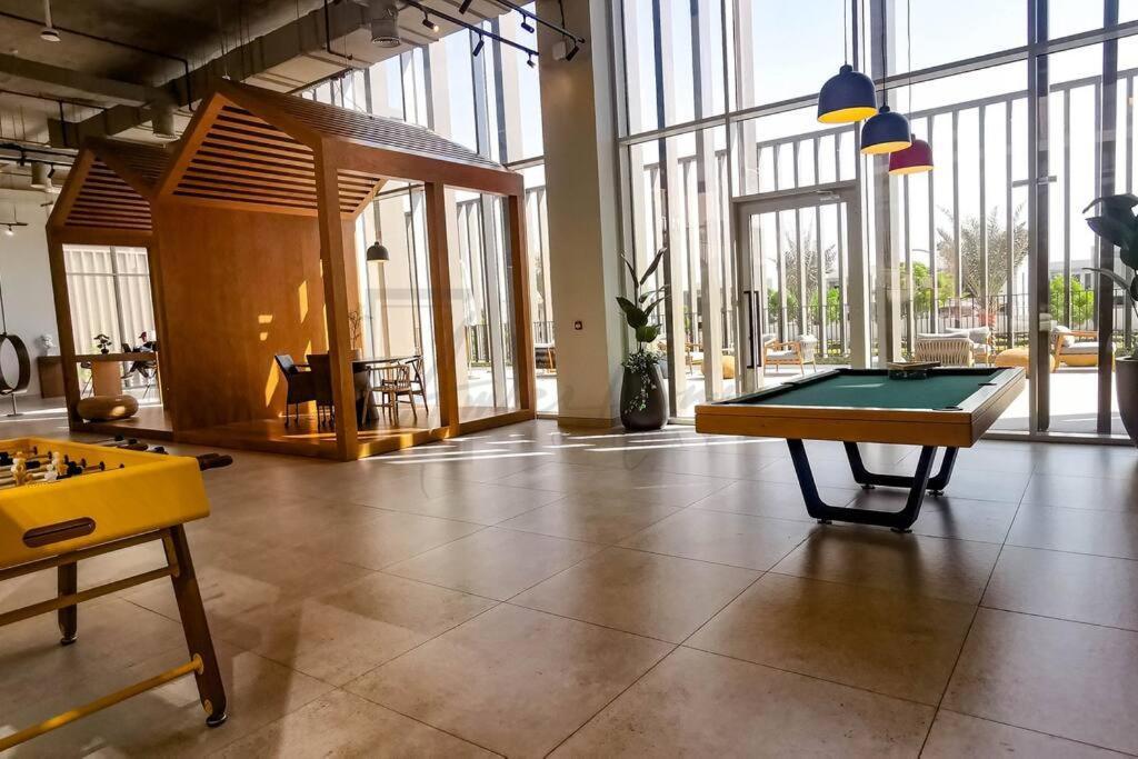 Apartment High-end 1br At Collective With Burj Views 1506 Dubai