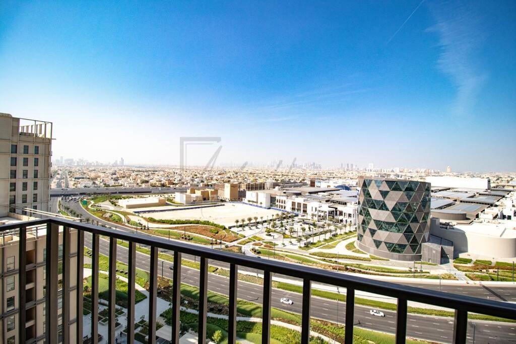 Apartment High-end 1br At Collective With Burj Views 1506 Dubai
