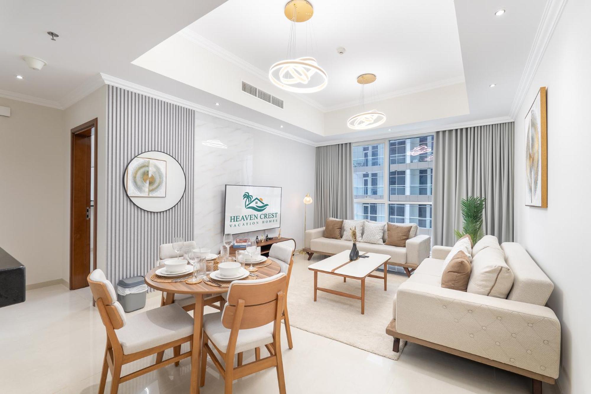 Heaven Crest Homes: Downtown Near Mall & Burj Khalifa Apartment