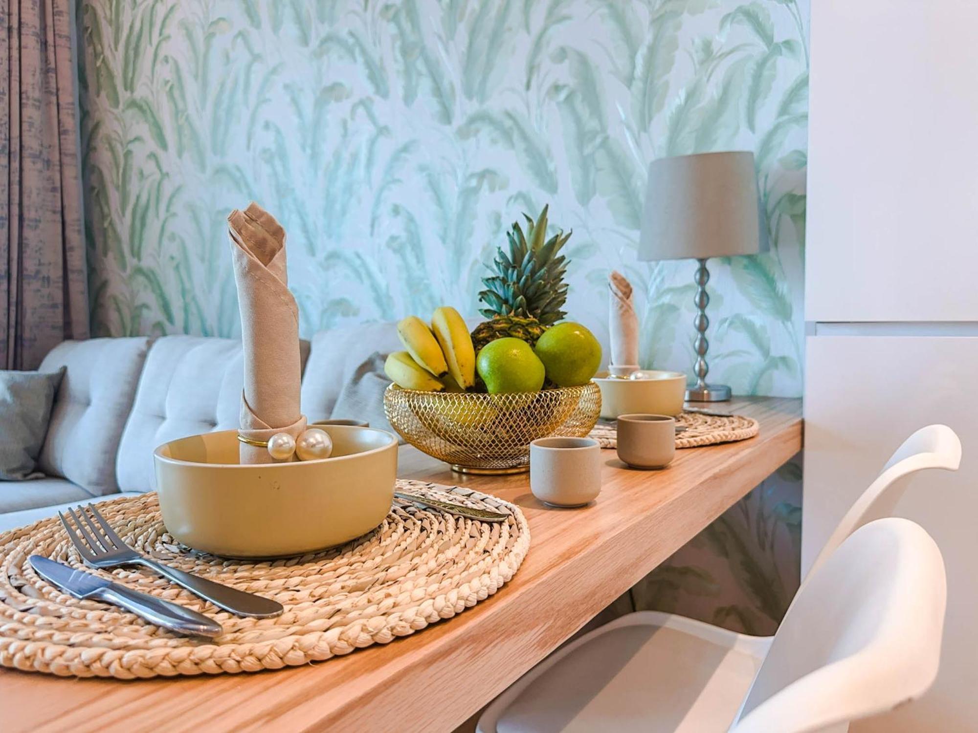 Naseem - One Tower Apartment *