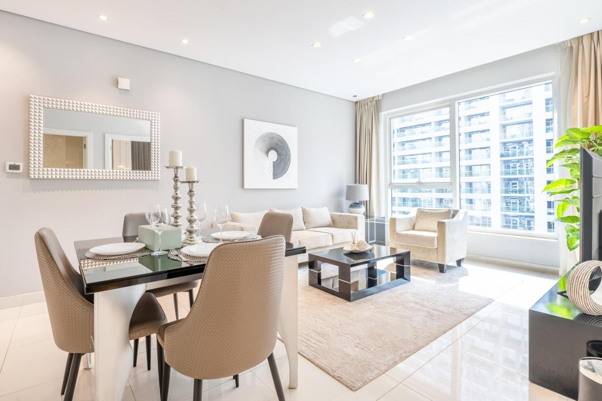 Damac Canal Views Residences Aparthotel Dubai