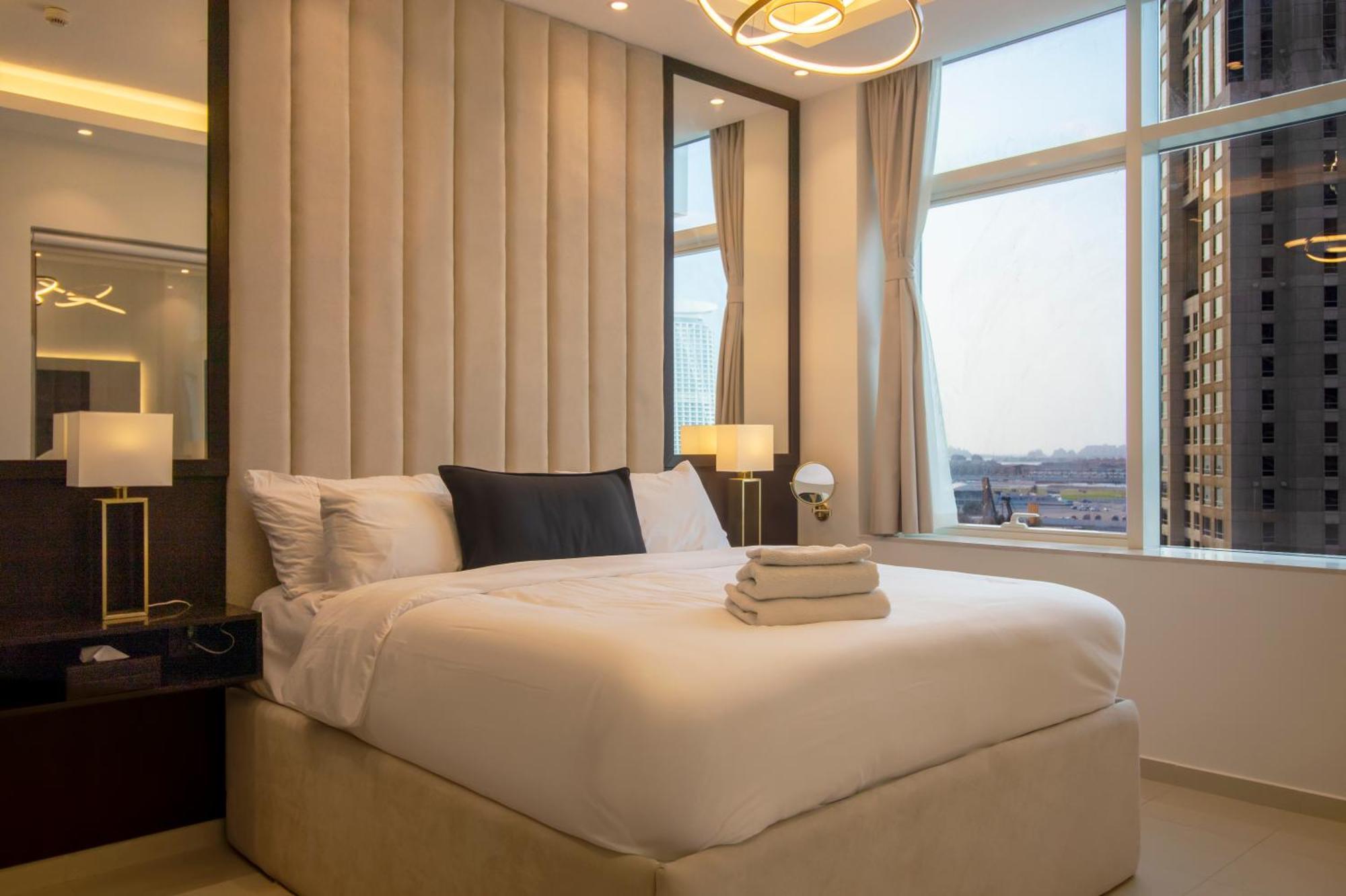 Vacation Friendly View Luxury 1bedroom- Walk To & Mall Apartamento *