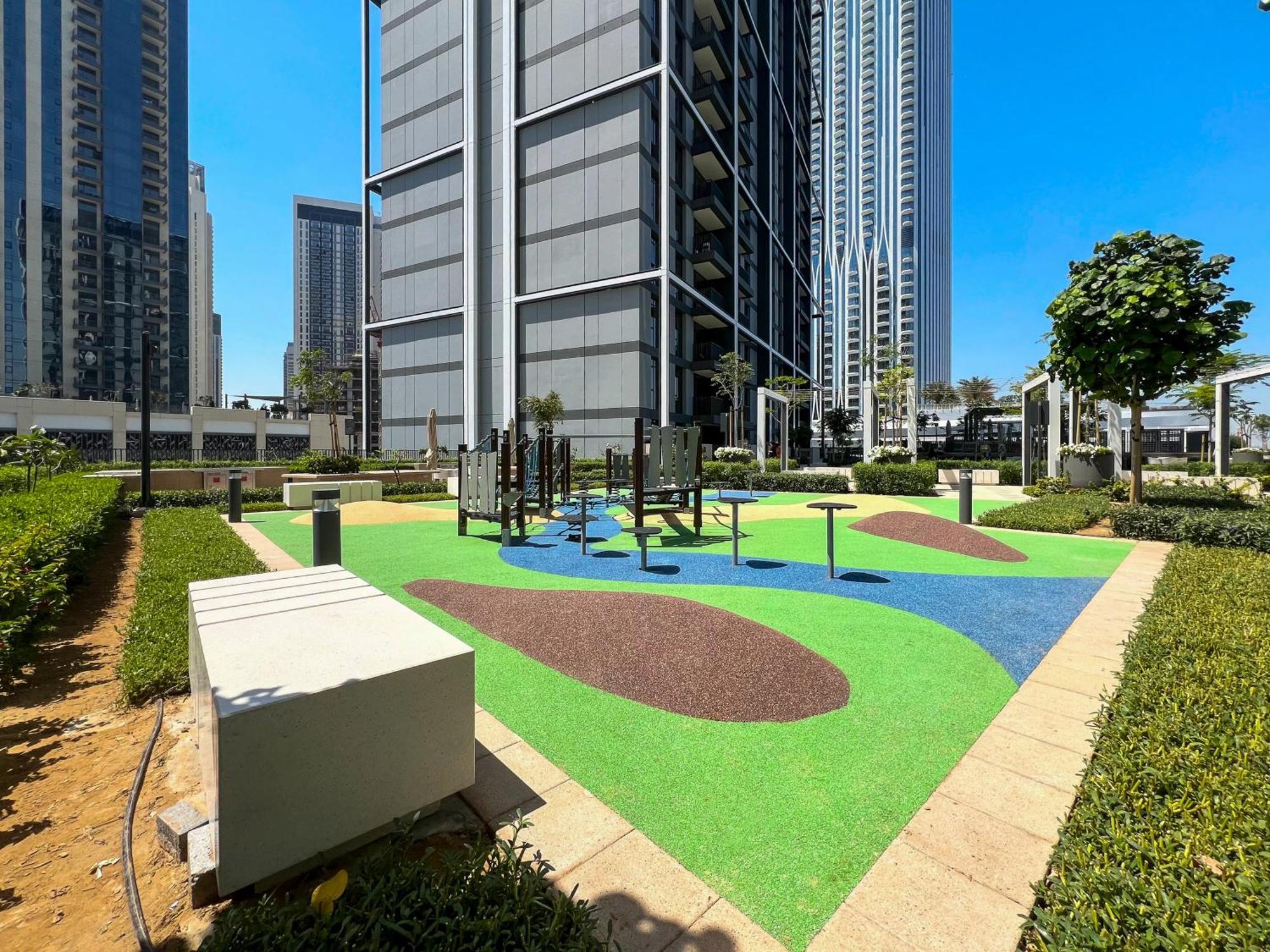Apartment Elegant 1 Bedroom In Creek Edge Dubai