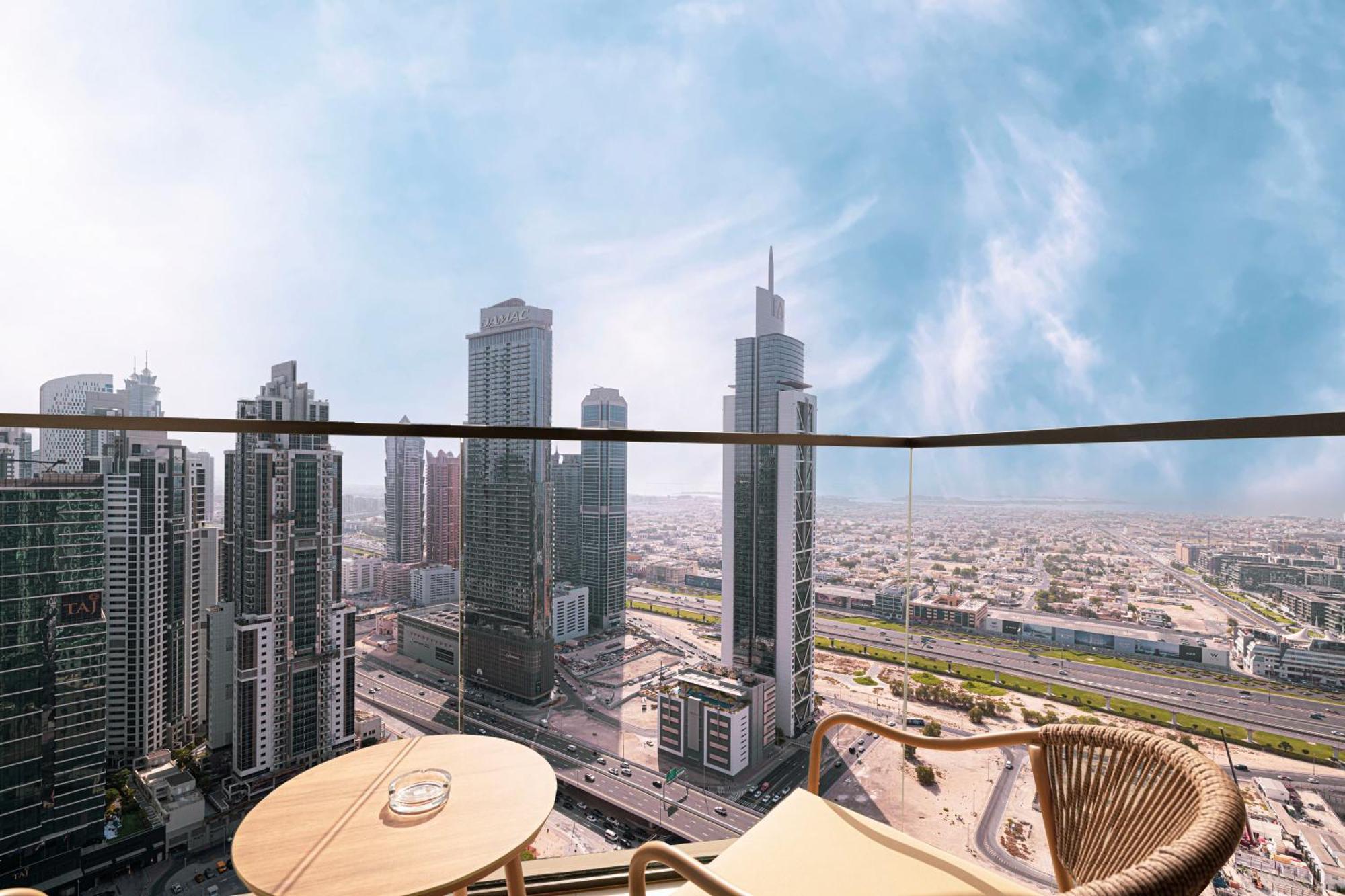 Luxury Minimalistic In Downtown Opposite Burj Khalifa & Mall * Dubai