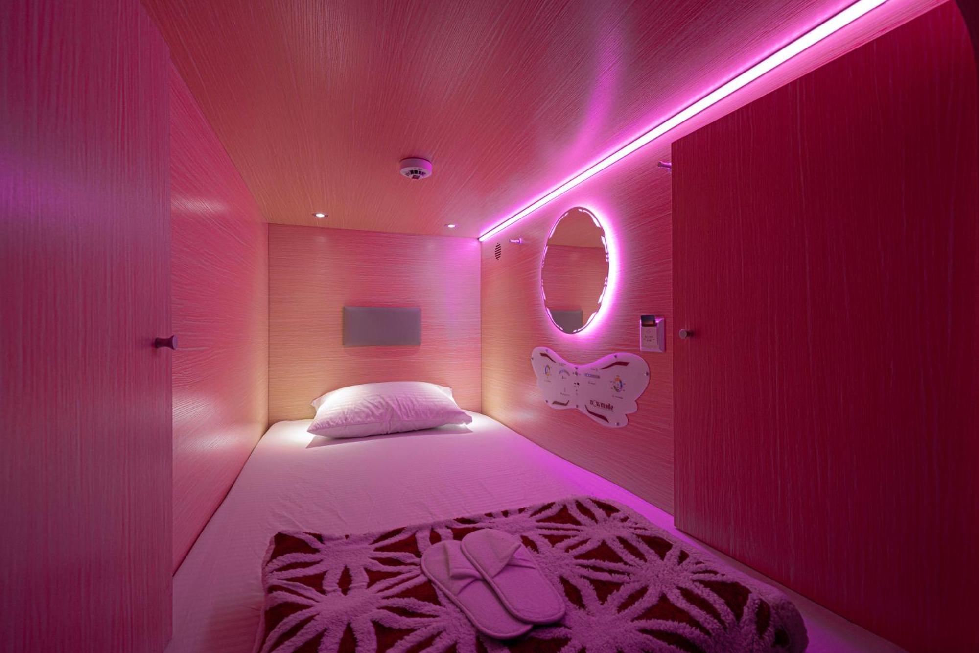 Hostel Capsule Experience Duplex - Panoramic Sea View - Nowmade La Marina *