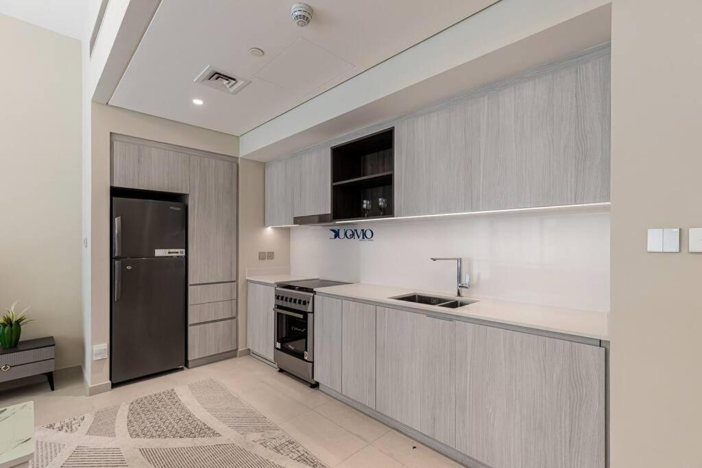 Myduomo-2br Creek With Park & Pool Views-205 *