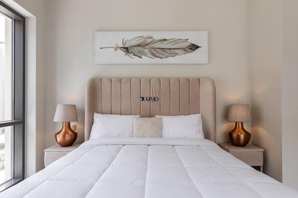 Myduomo-2br Creek With Park & Pool Views-205 *