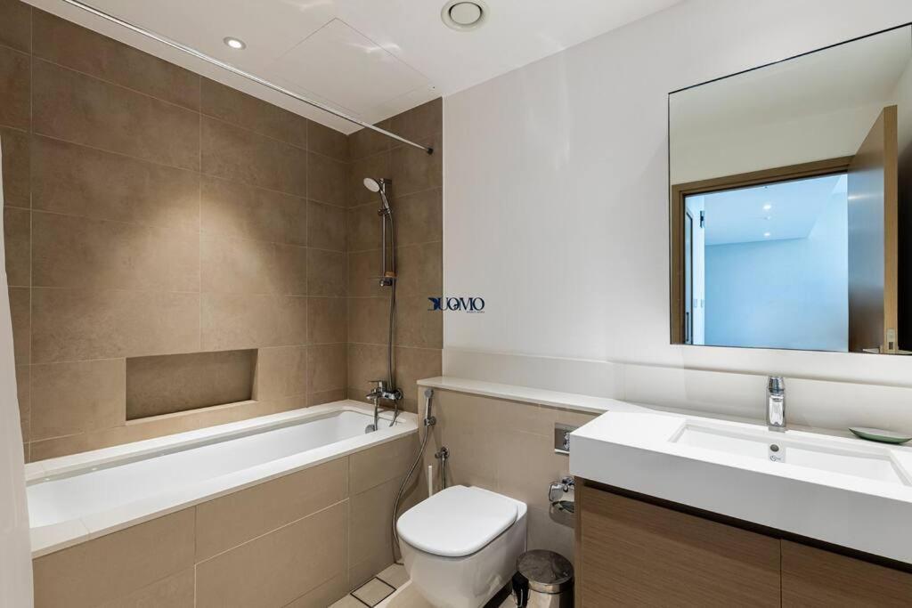 Myduomo- Stylish 1br-park, Community & Creek Views-405c Apartment Dubai