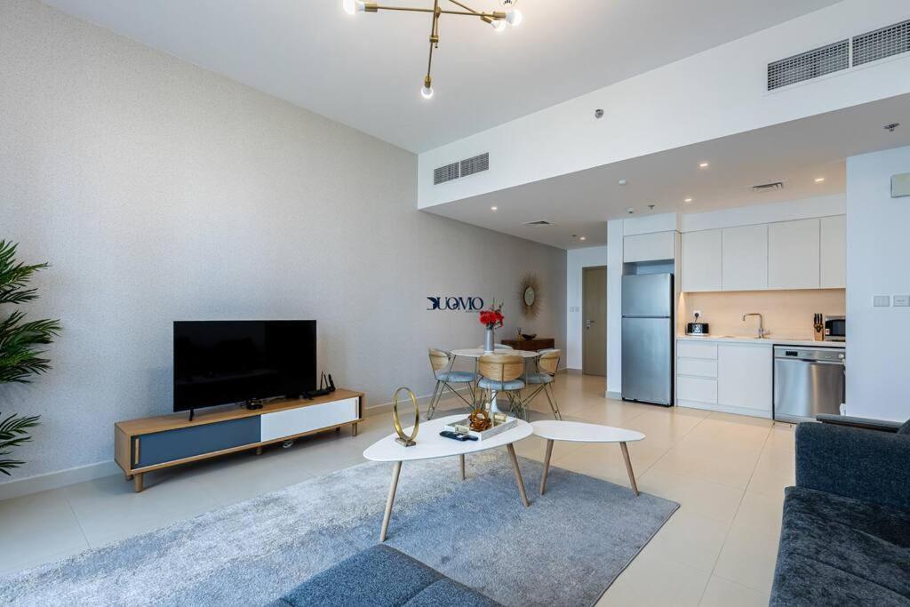 Myduomo- Stylish 1br-park, Community & Creek Views-405c Apartment