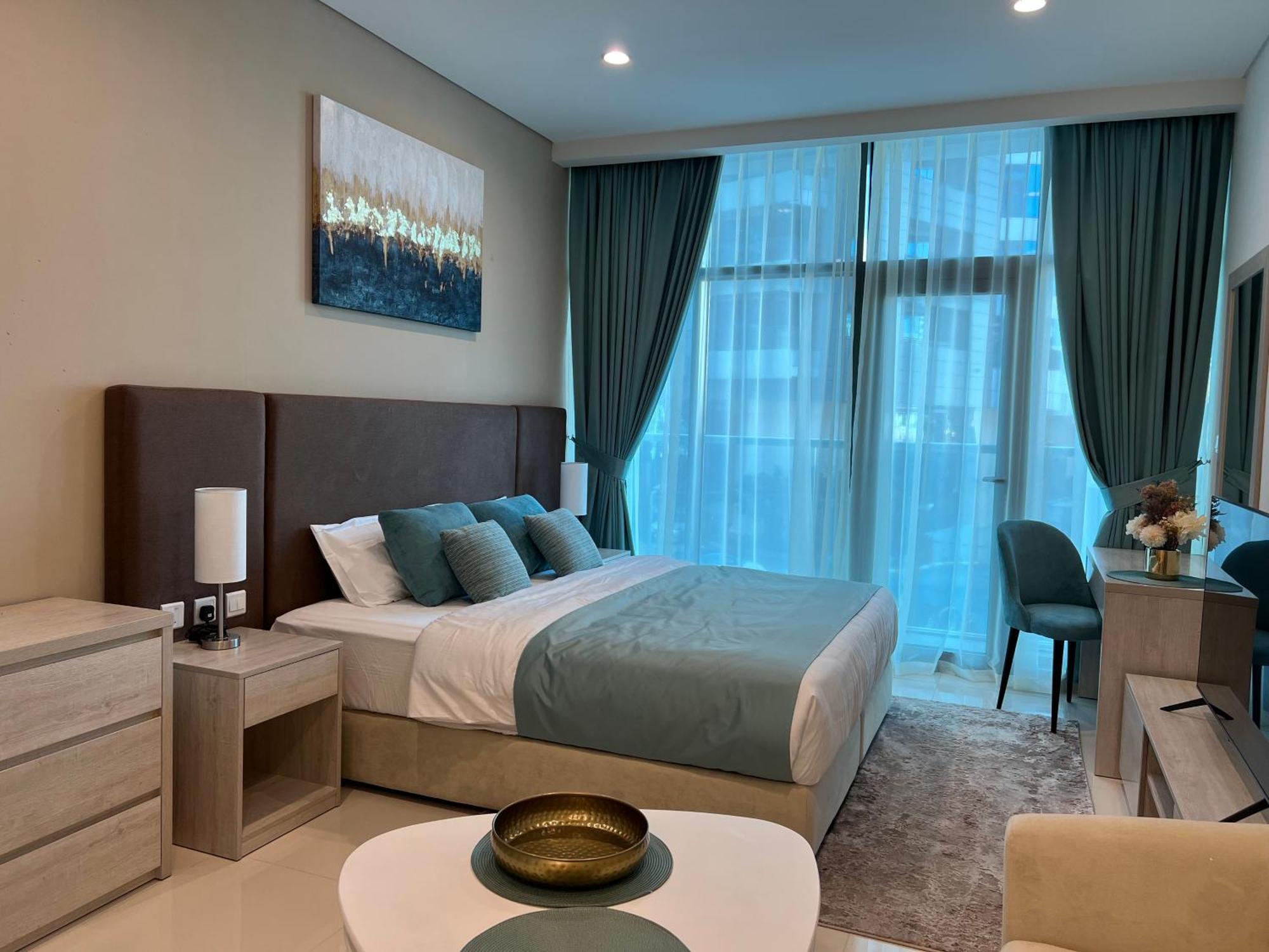 Amazing At The Seven Palm * Dubai