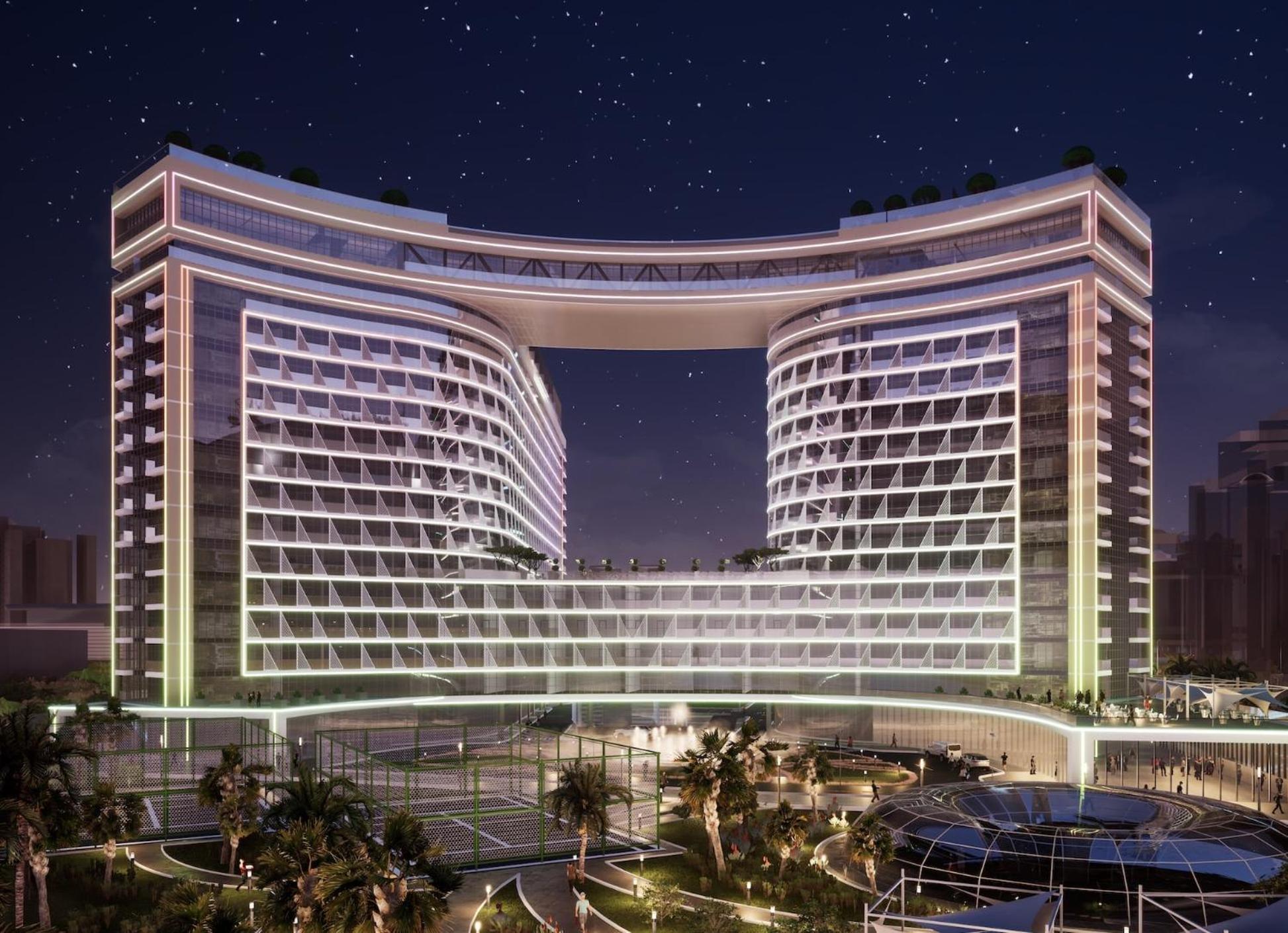 Amazing At The Seven Palm Daire *