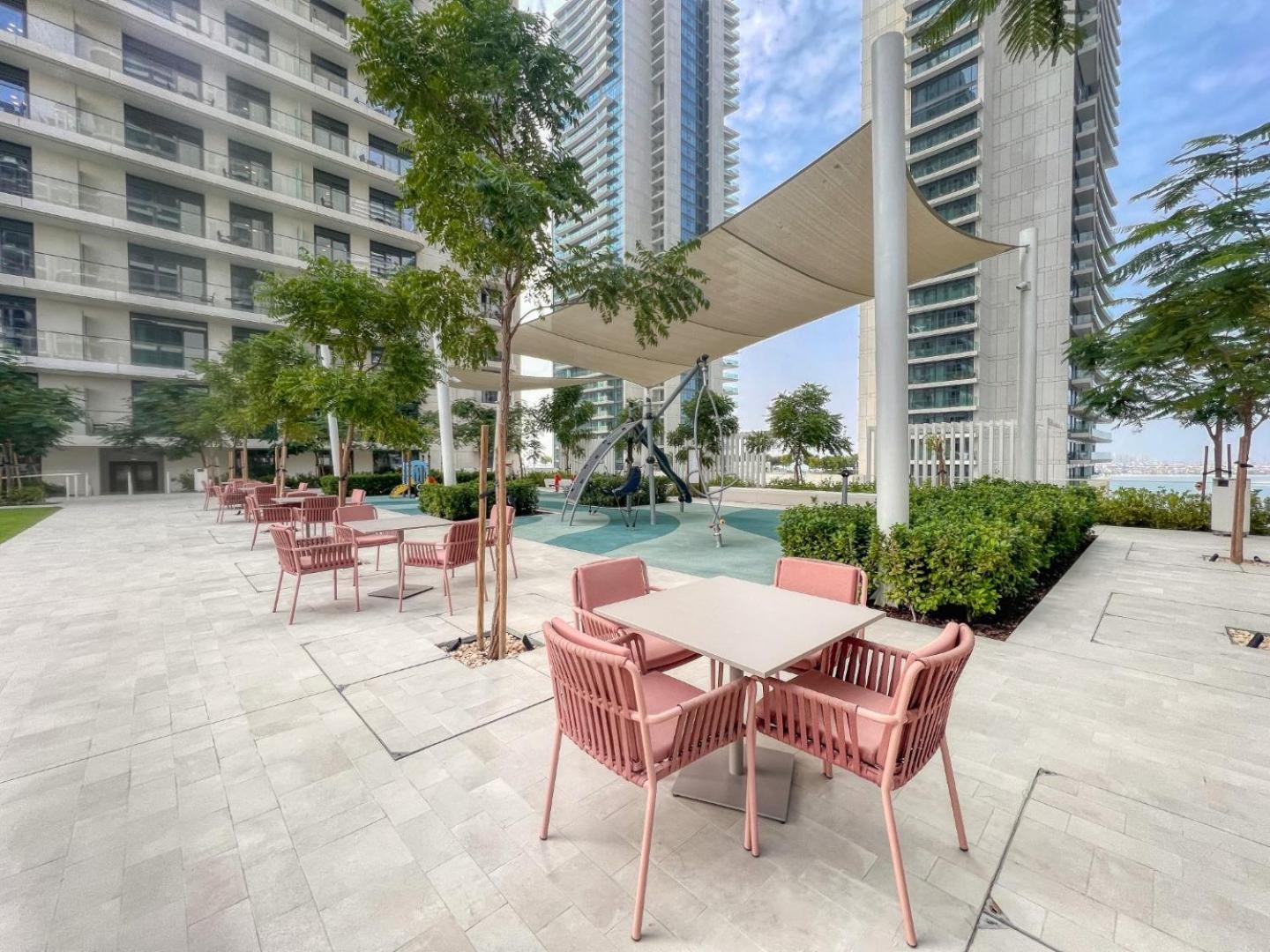 Apartment Brand New 2br With Private Access, Beachfront Marina Vista