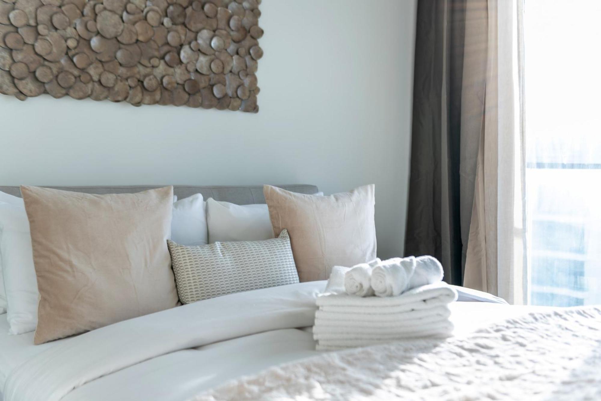 Brand New 2br With Private Access, Beachfront Marina Vista Apartment *
