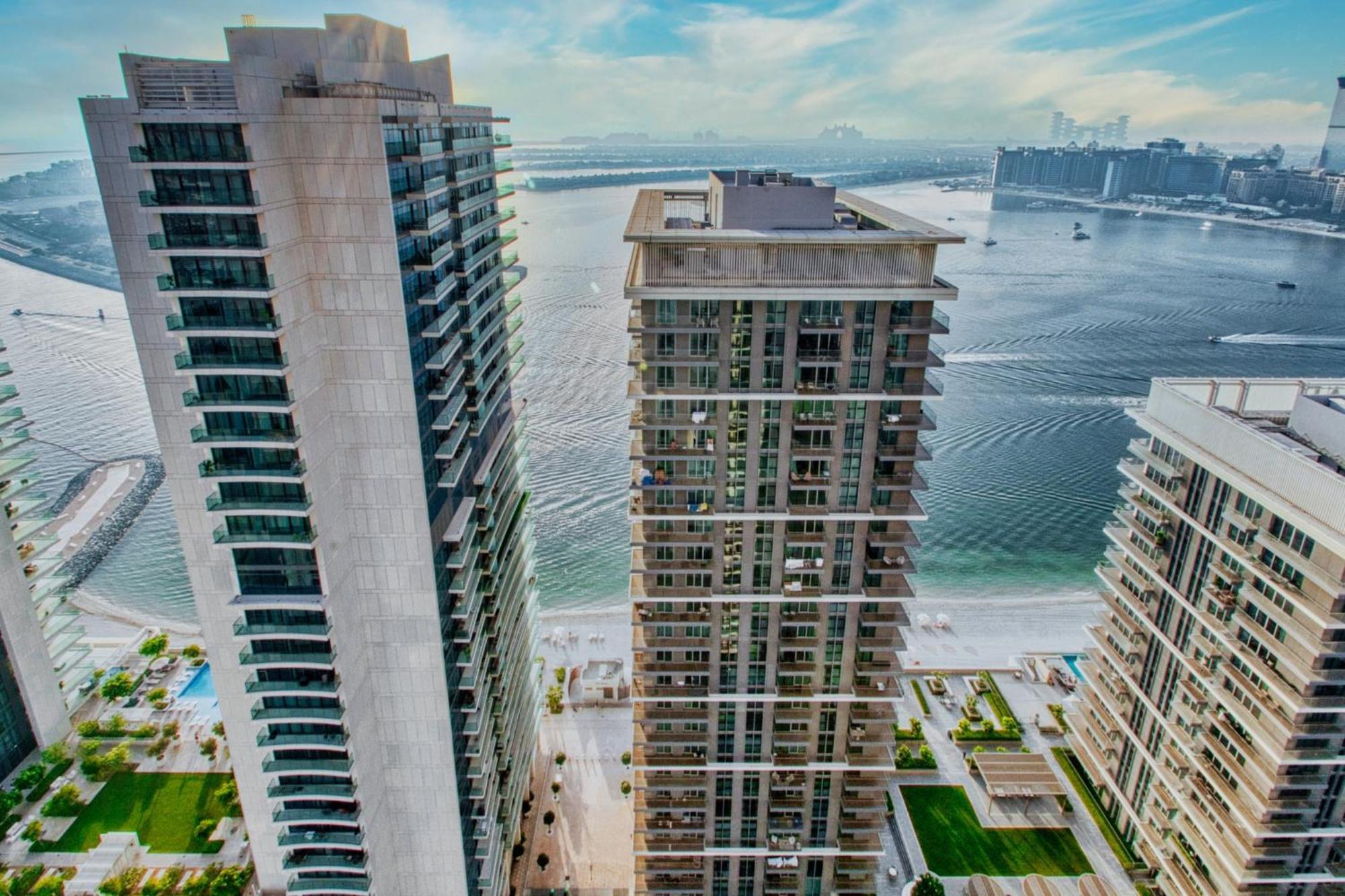 Brand New 2br With Private Access, Beachfront Marina Vista Apartment Dubai