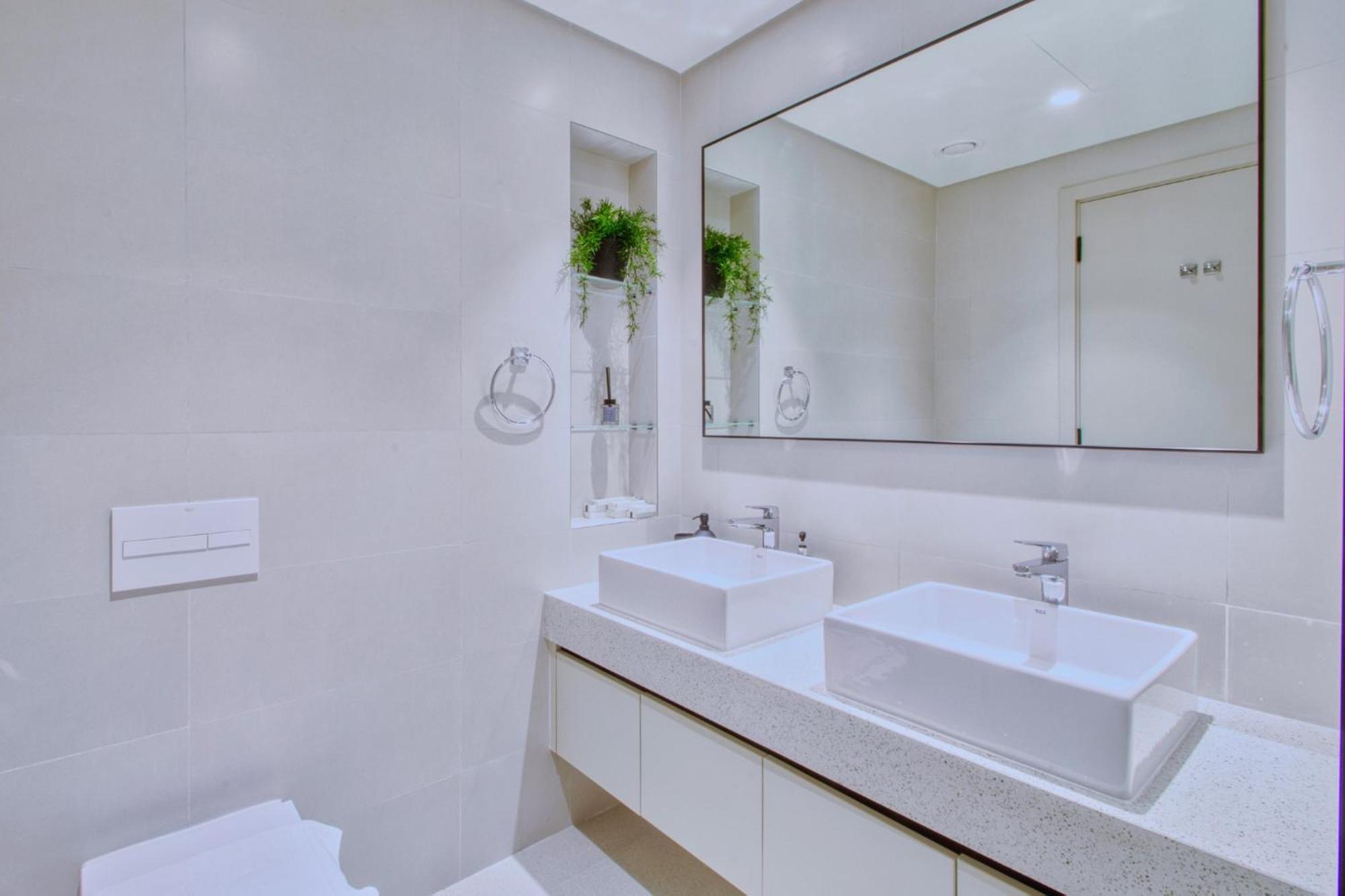 Apartment Brand New 2br With Private Access, Beachfront Marina Vista *