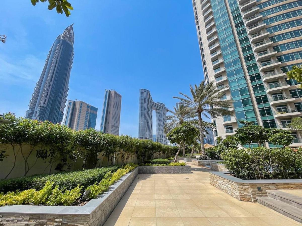 Cozy Loft In Downtown With Greenery View, Sleeps 4 * Dubai