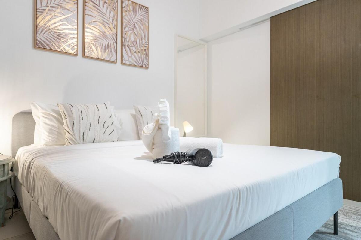 Cozy Loft In Downtown With Greenery View, Sleeps 4 Apartment Dubai
