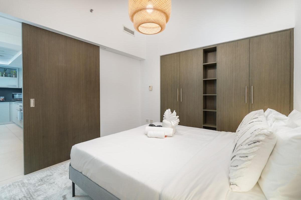 Cozy Loft In Downtown With Greenery View, Sleeps 4 * Dubai