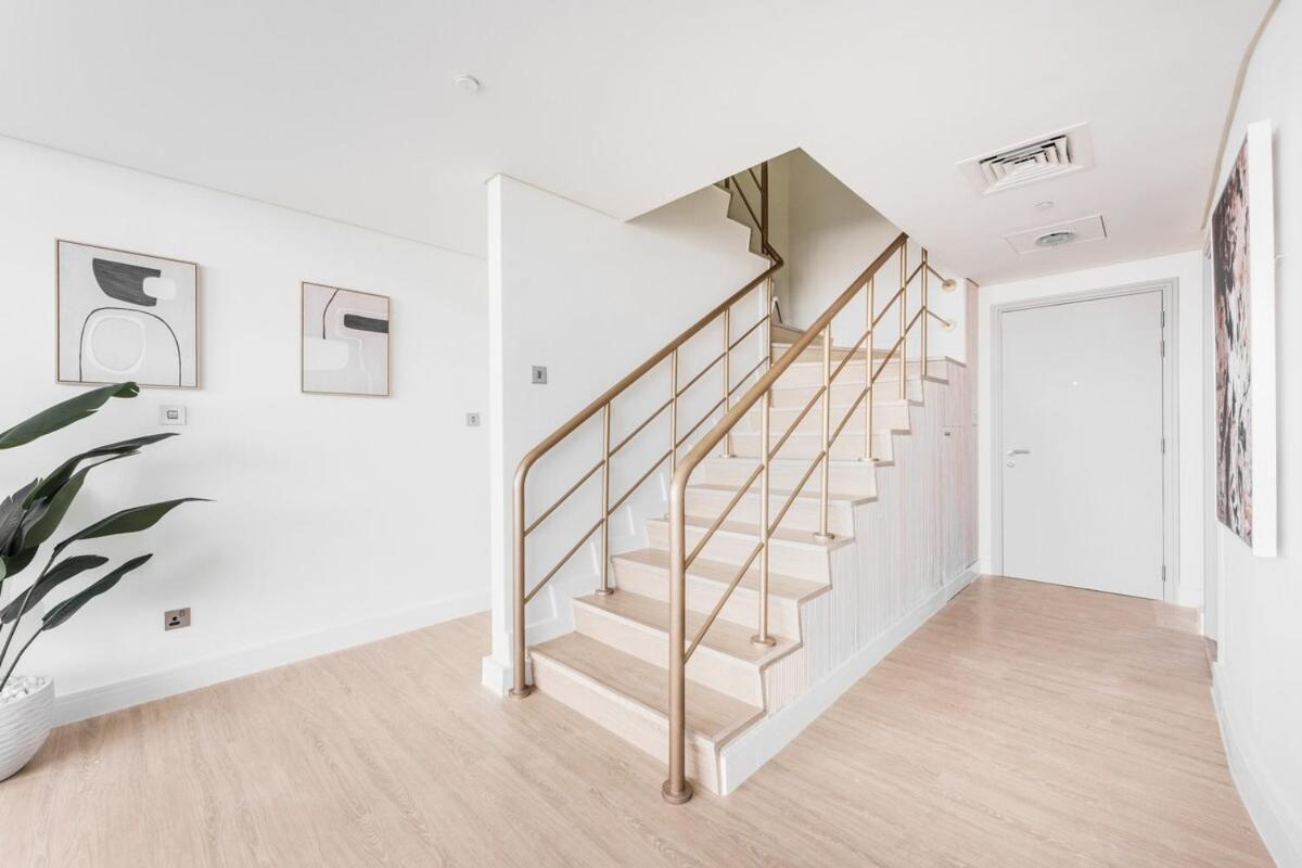 Apartment Very Cool Flat For 3 People Dubai
