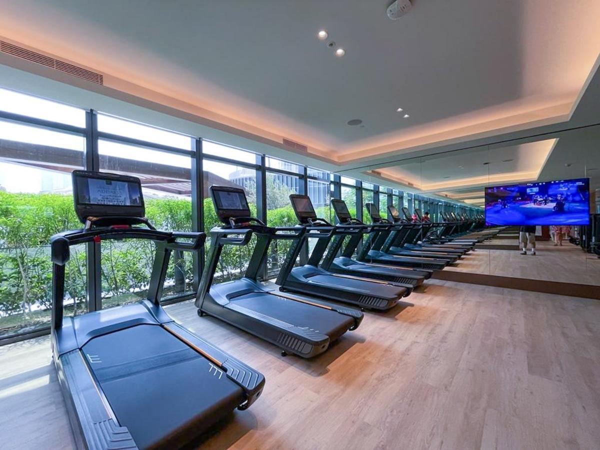 Apartment Chic For 4 With Burj Khalifa Views Dubai