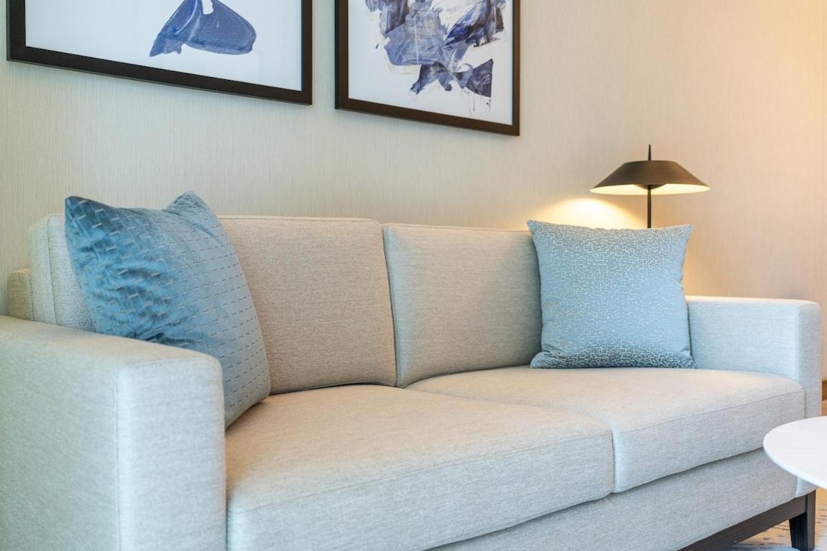 Chic For 4 With Burj Khalifa Views Apartment Dubai
