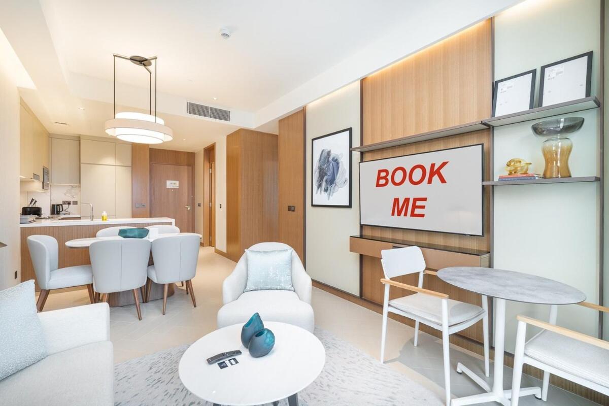 Apartment Chic For 4 With Burj Khalifa Views Dubai