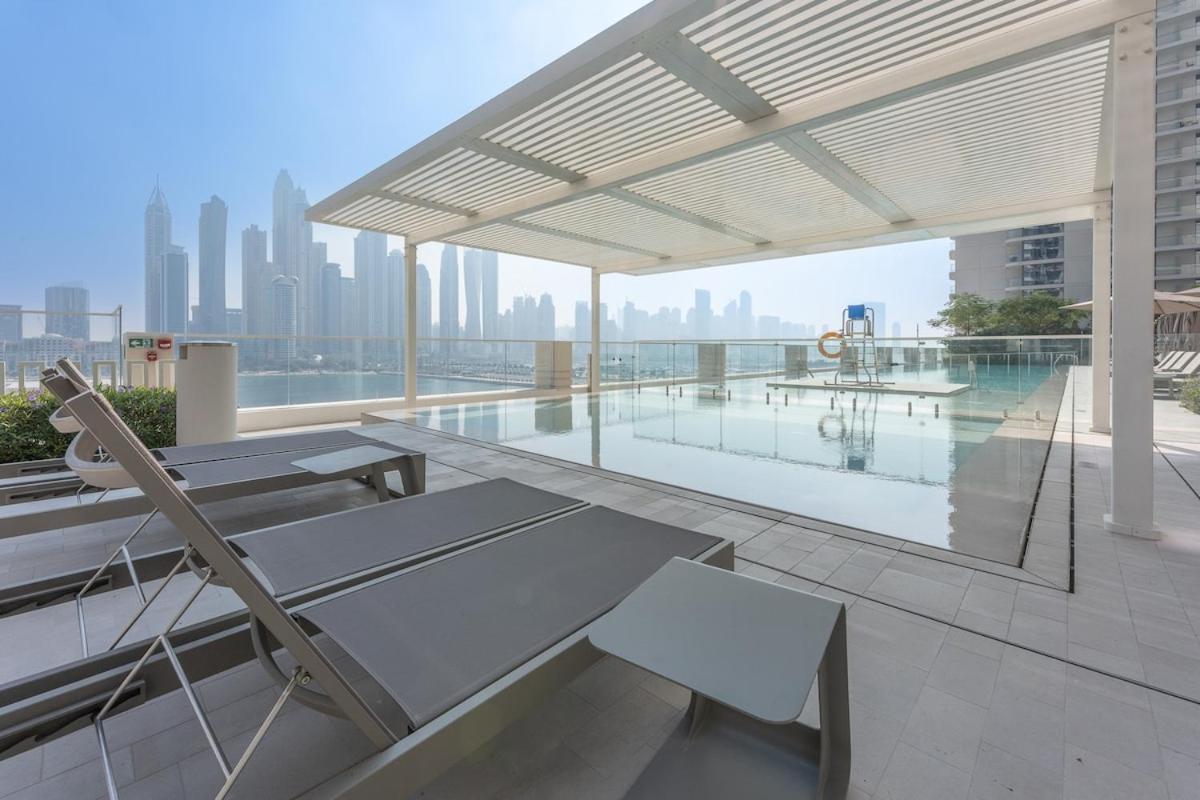2 Bed With Magnificent View *