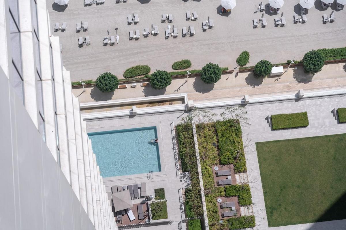 2 Bed With Magnificent View Apartment