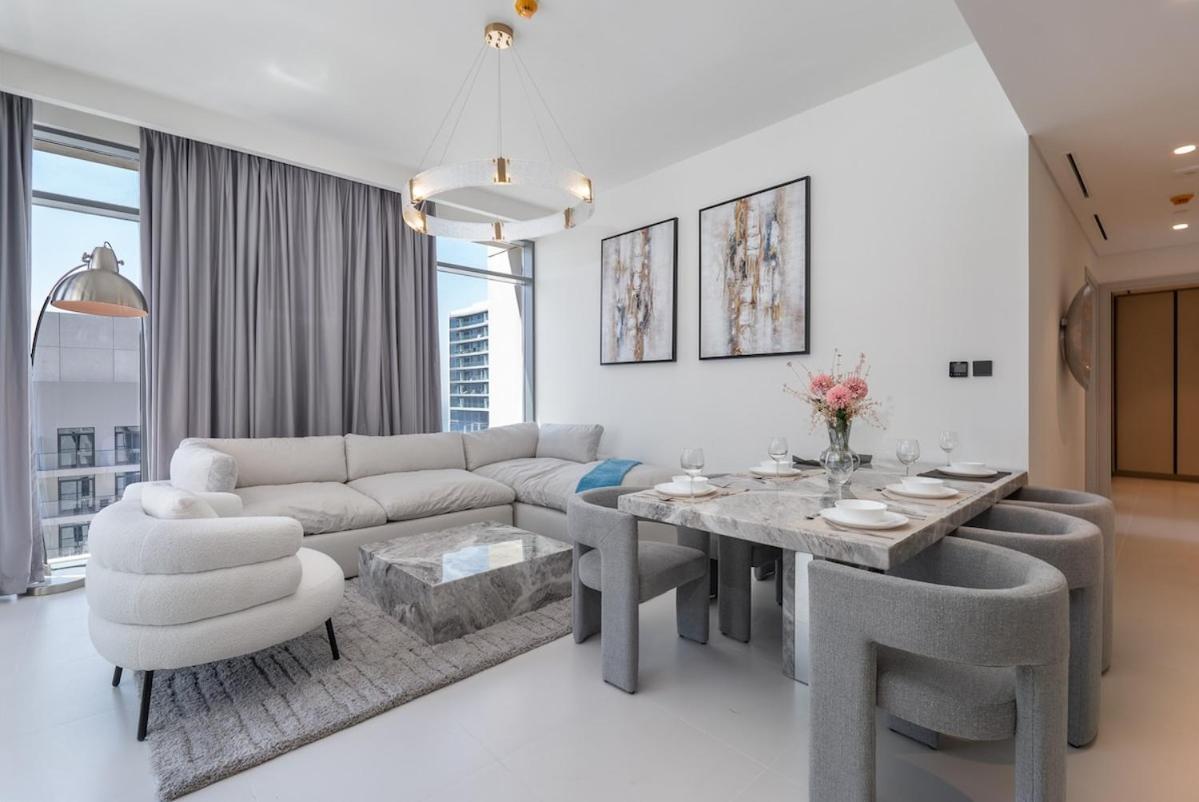 2 Bed With Magnificent View Dubai