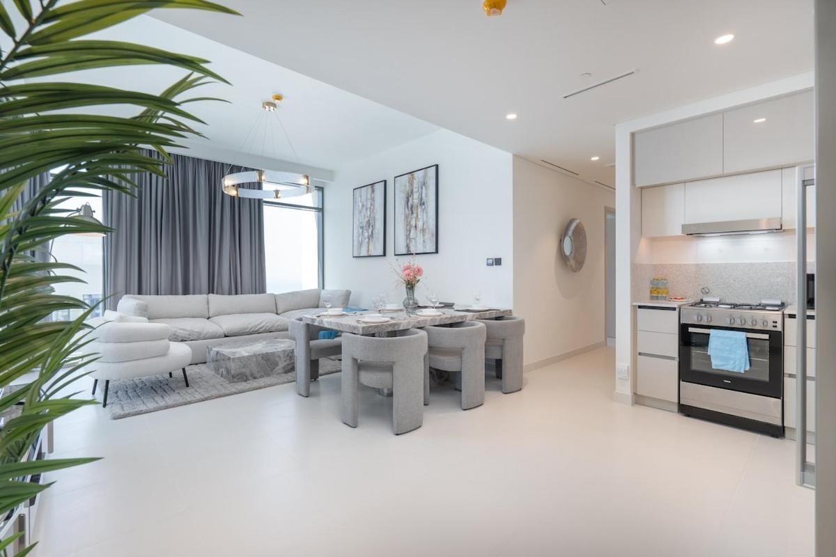 2 Bed With Magnificent View Dubai