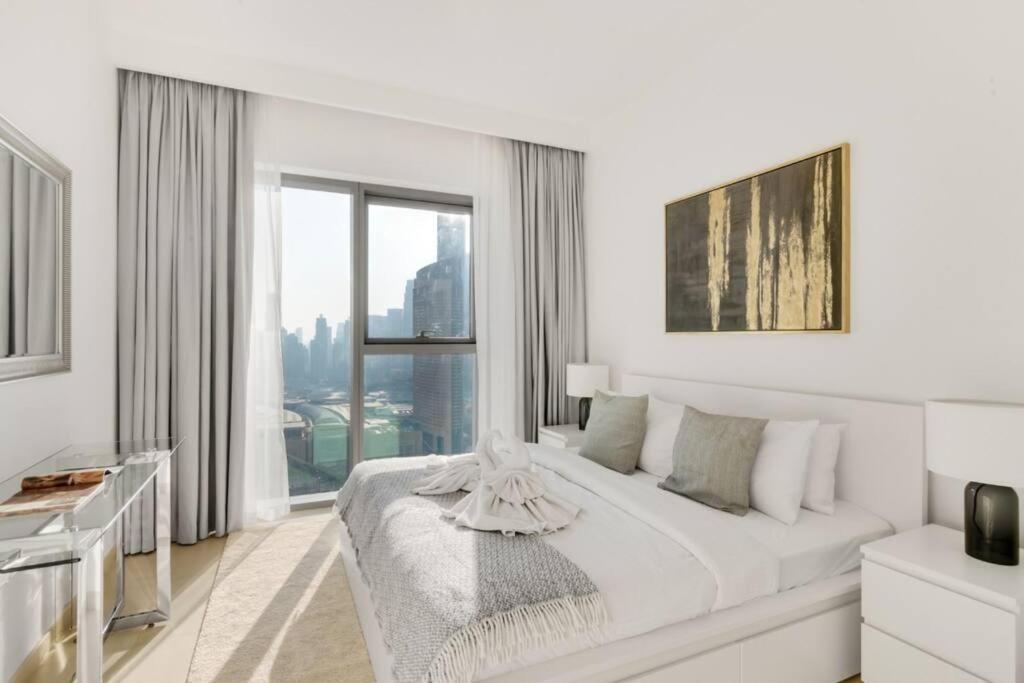 Luxury And Elegant 2br With Burj Khalifa View Apartment